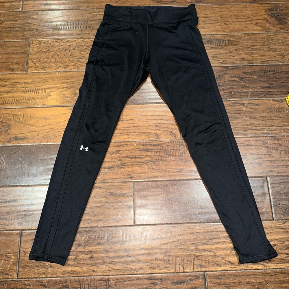 Under Armour Charcoal Black Activewear‎